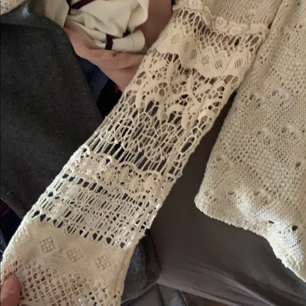 Cardigan - Picture 2 of 3